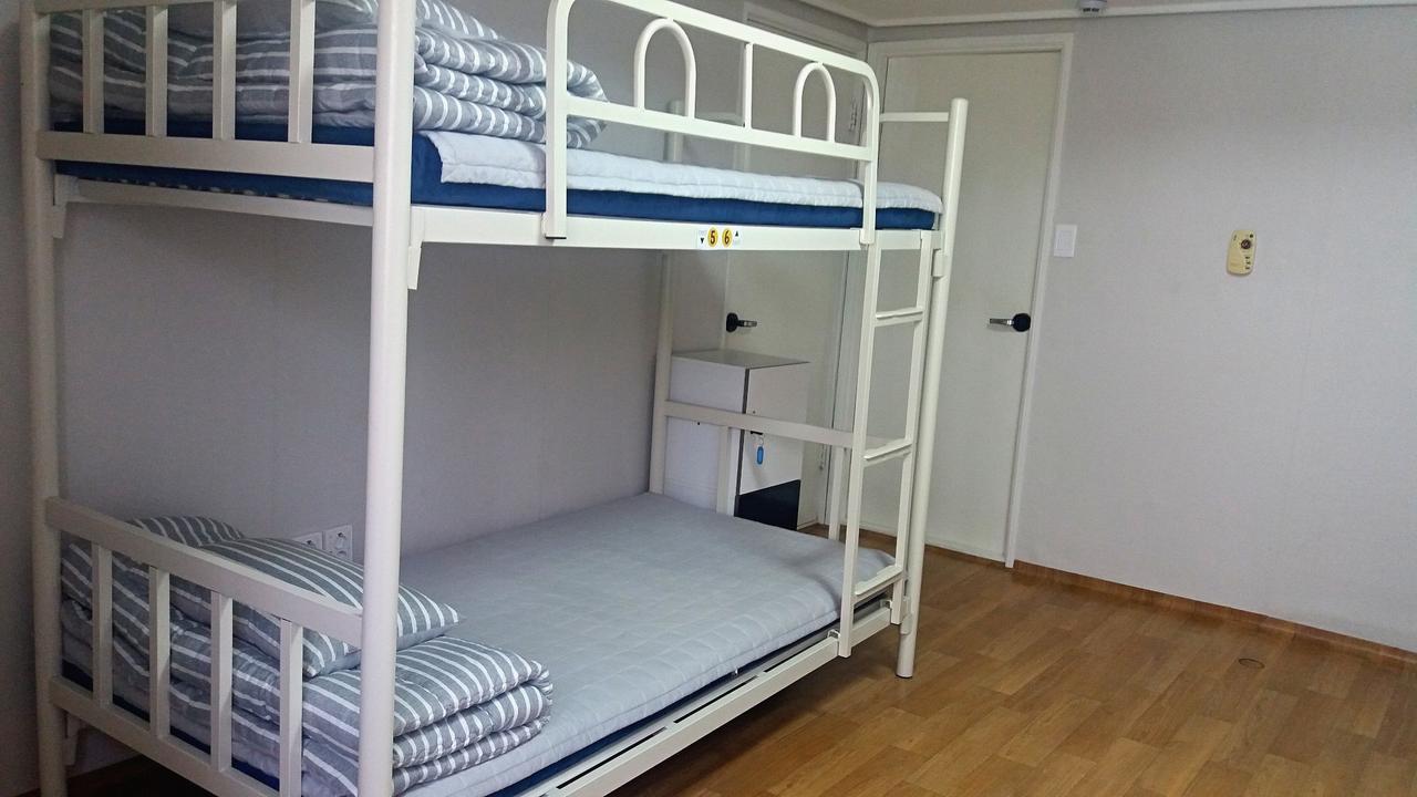 Silk Road Hostel Busan Exterior photo
